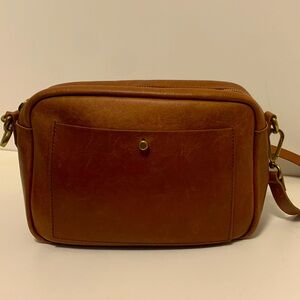 Madewell Large Transport Camera Bag - Saddle
